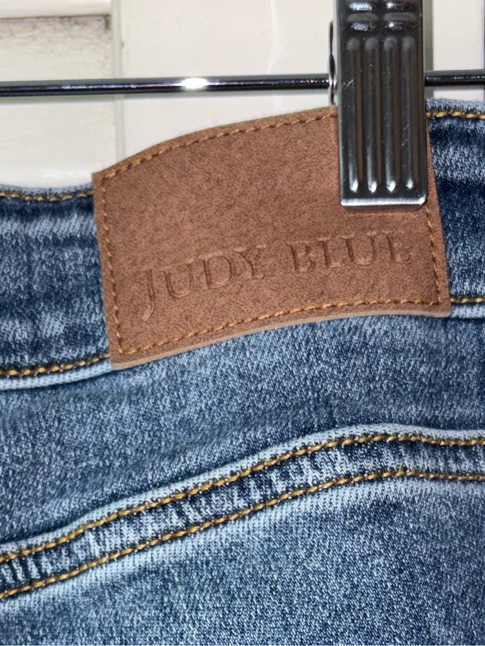 Judy Blue Boyfriend Jeans Plus Size 16W Medium Wash Stretch Denim - Picture 4 of 7